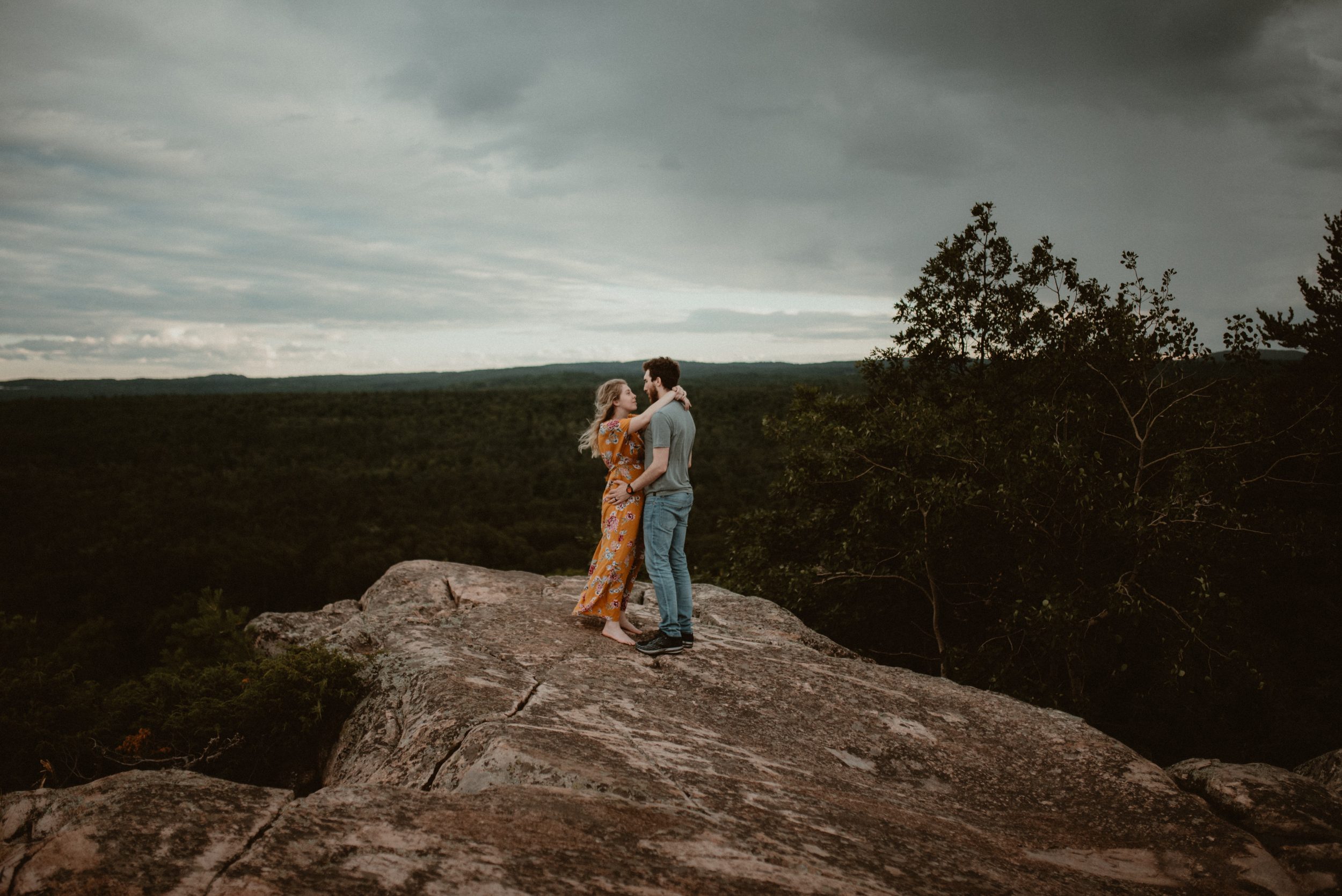 Adventurous couples portraits on Hogback Mountain in Marquette, Michigan.