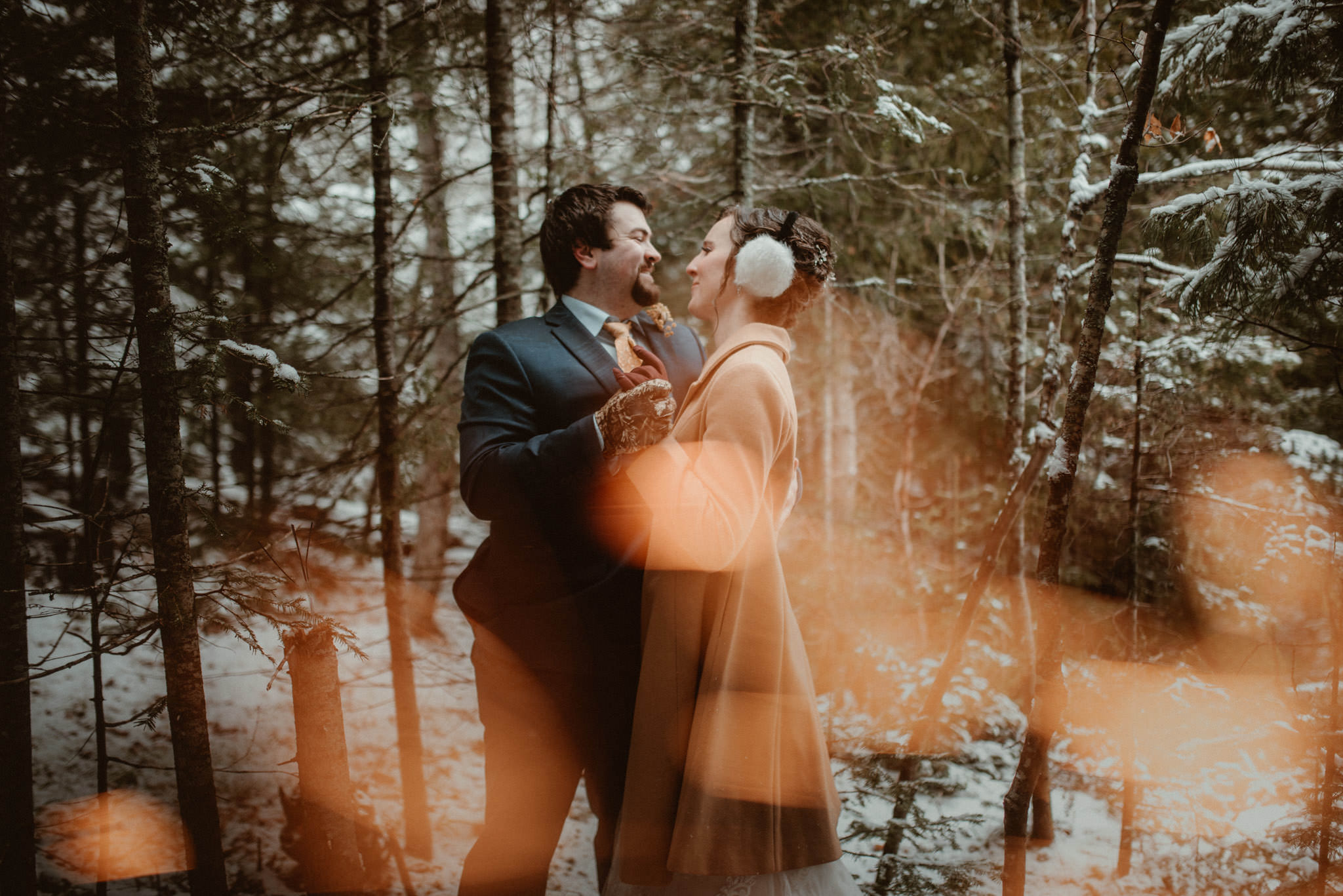 Sparkler photos at a winter elopement in Michigan