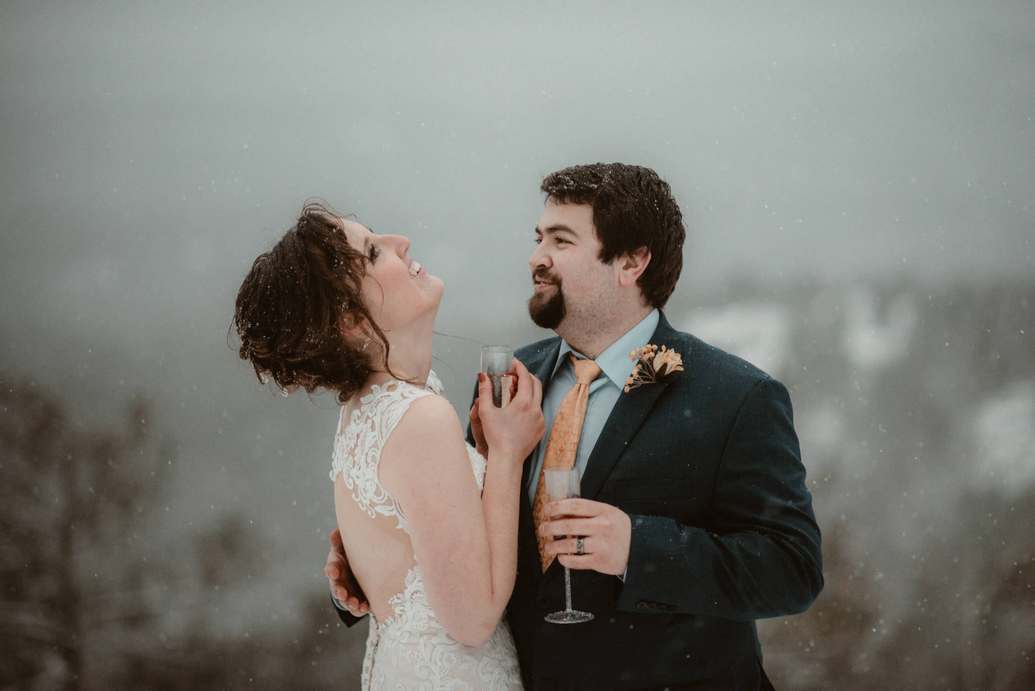 Elopement on Sugarloaf Mountain in Michigan in the snow